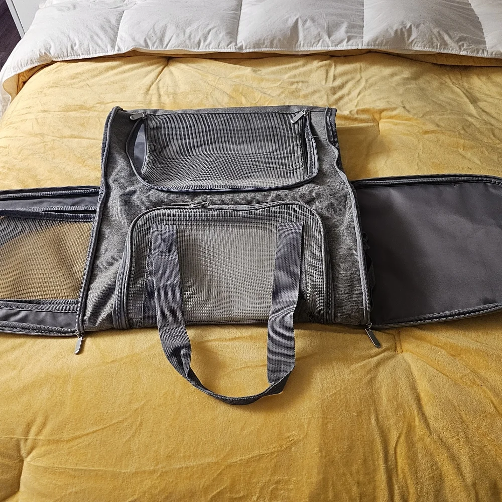 Pet Carrier/Calapsibal